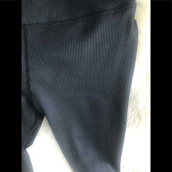 Carbon38 lines ribbed leggings xs - Picture 3 of 4